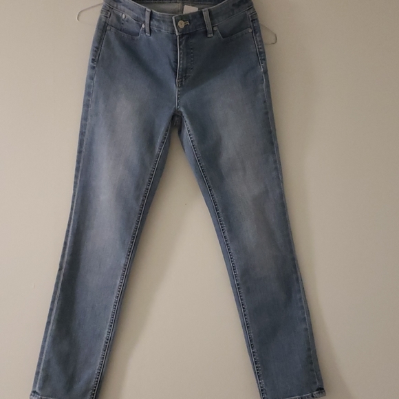Talbots Flawless Five-Pocket Straight Jeans 2P - Picture 2 of 7